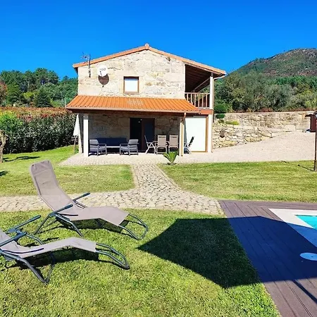 Casa Donegrinho Com Piscina Monção