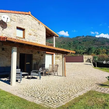 Ferienhaus Casa Donegrinho Com Piscina