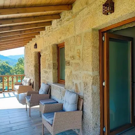 Casa Donegrinho Com Piscina * Monção