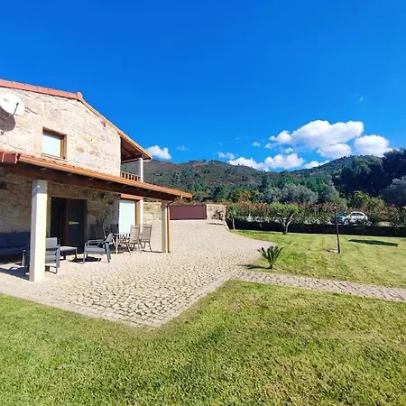 Casa Donegrinho Com Piscina Nyaraló