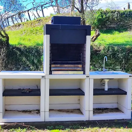 Dom wakacyjny Casa Donegrinho Com Piscina *