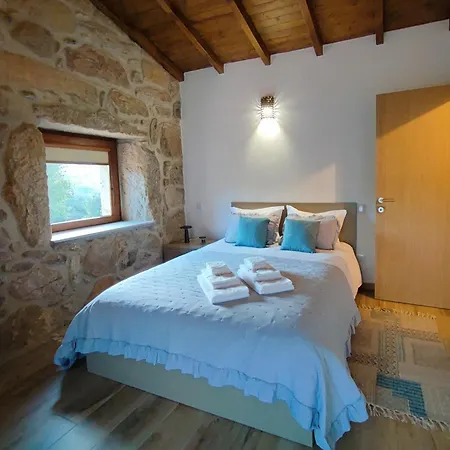 Casa Donegrinho Com Piscina Monção