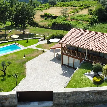 Vakantiehuis Casa Donegrinho Com Piscina *