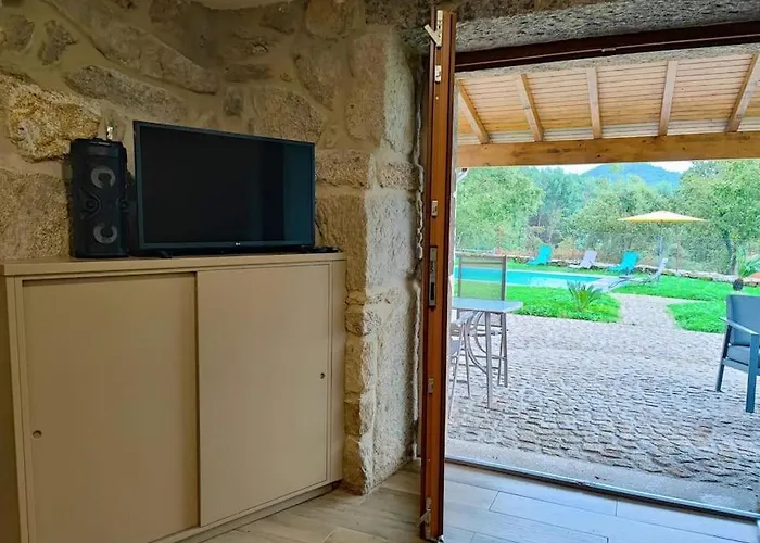 Casa Donegrinho Com Piscina Holiday home *