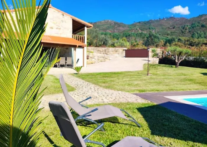 Casa Donegrinho Com Piscina Holiday home *