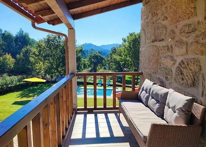 Holiday home Casa Donegrinho Com Piscina *